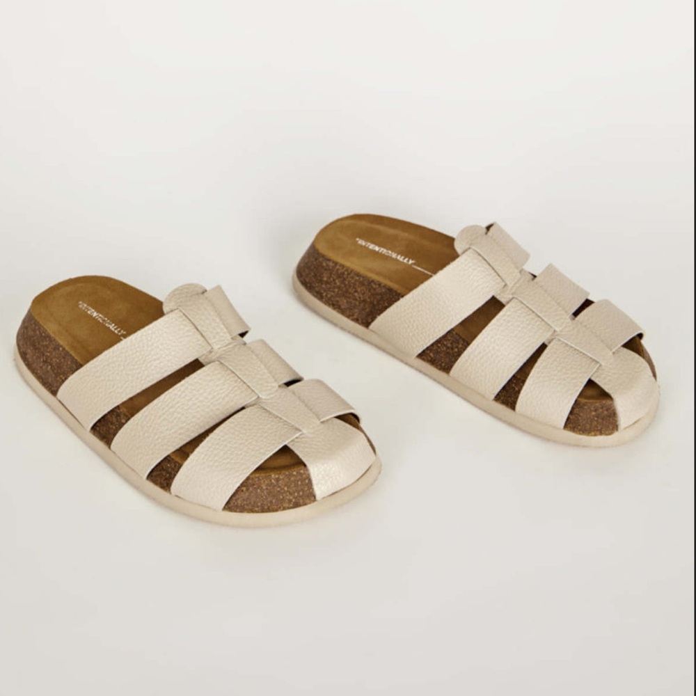 INTENTIONALLY BLANK ANTHROPOLOGIE Raft Fisherman Sandals Cream Women’s SZ 9.5-10